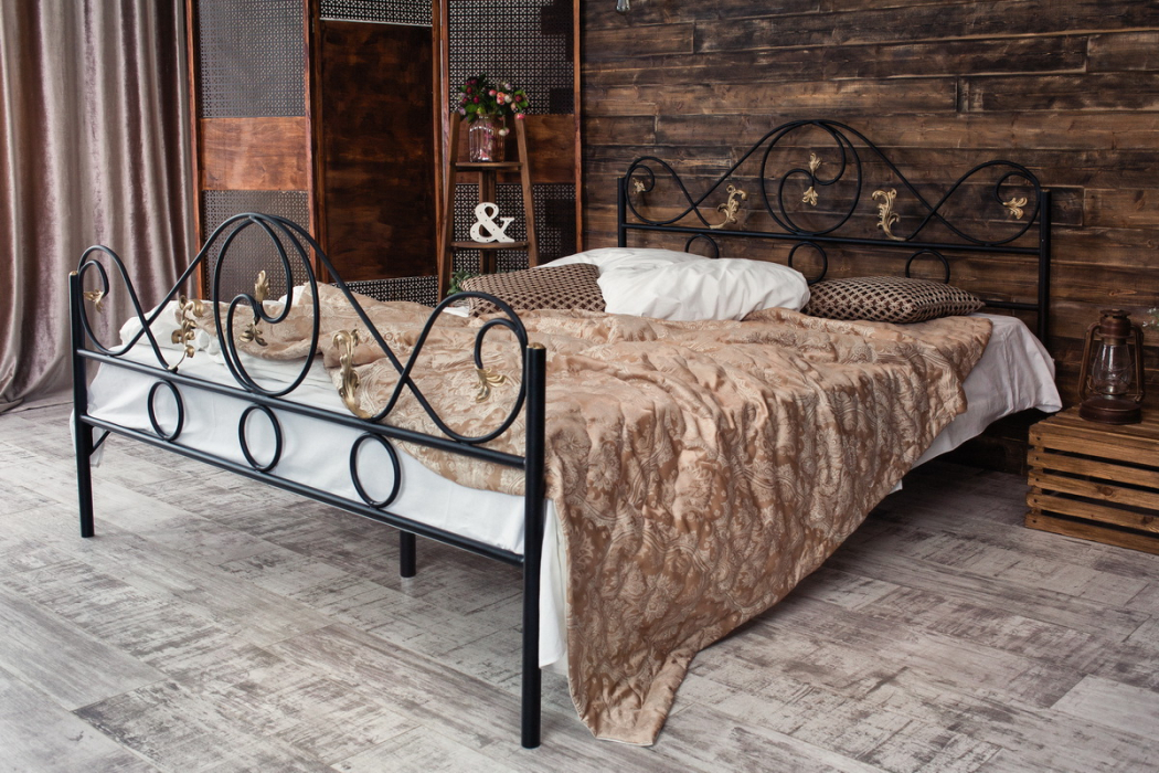 Кованые кровати, Кованая кровать Венеция 1.8 с двумя спинками