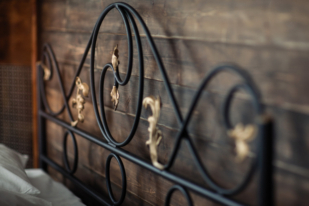 Кованые кровати, Кованая кровать Венеция 1.8 с двумя спинками