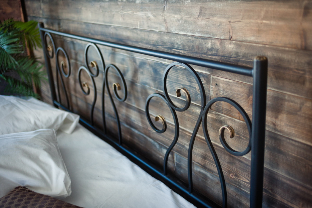 Кованые кровати, Кованая кровать Лацио 1.8 с двумя спинками